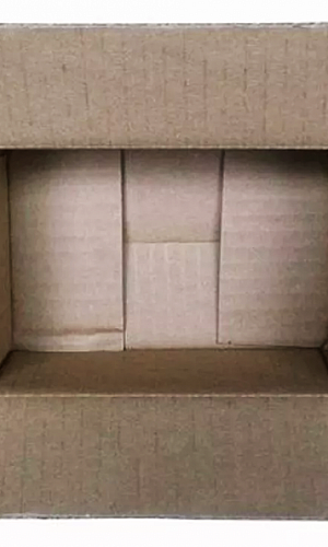 Caixa de Papelão Grande Caixa de Papelão Grande